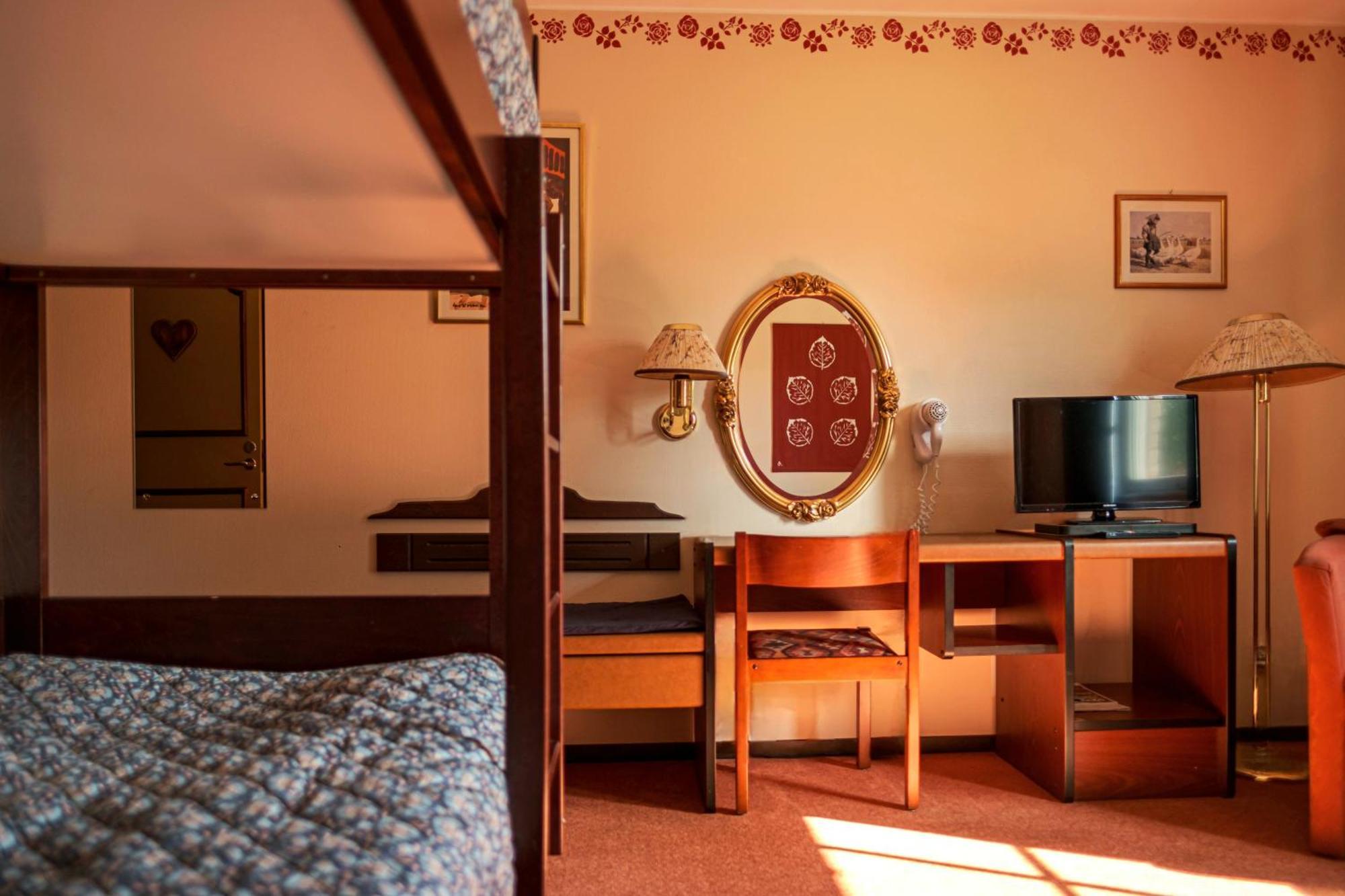 Jaemtkrogen Hotell Bräcke Rom bilde